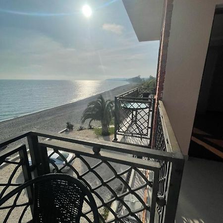 Leon Beach Hotel New Athos Exterior foto